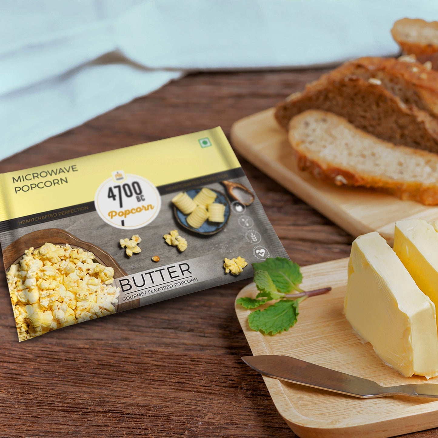 4700bc microwave butter popcorn is a tasty buttery snack ready to serve